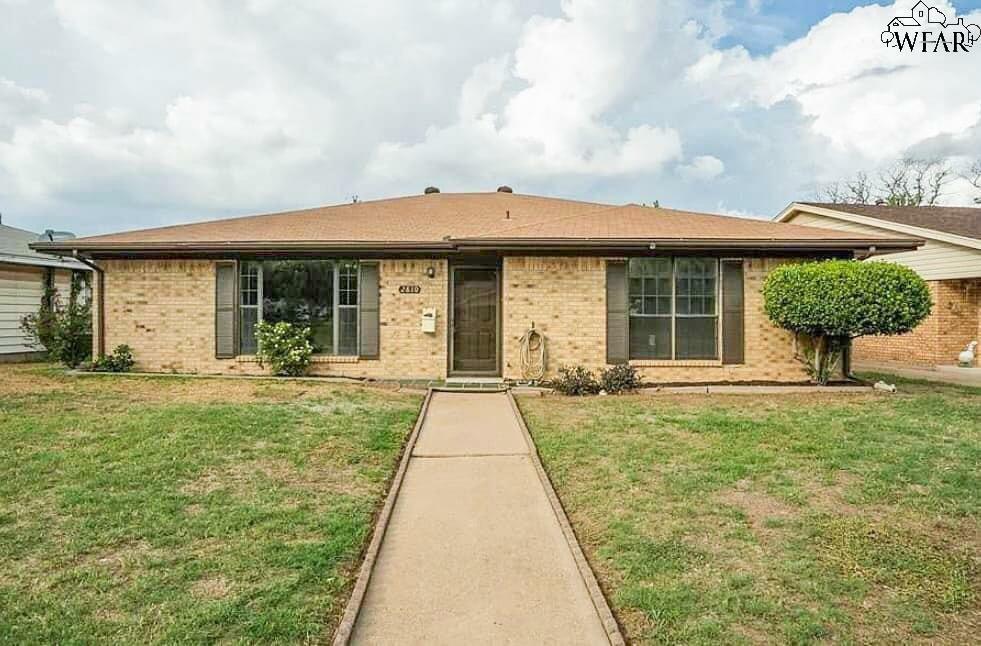 Property Photo:  2810 Fleming Road  TX 76308 