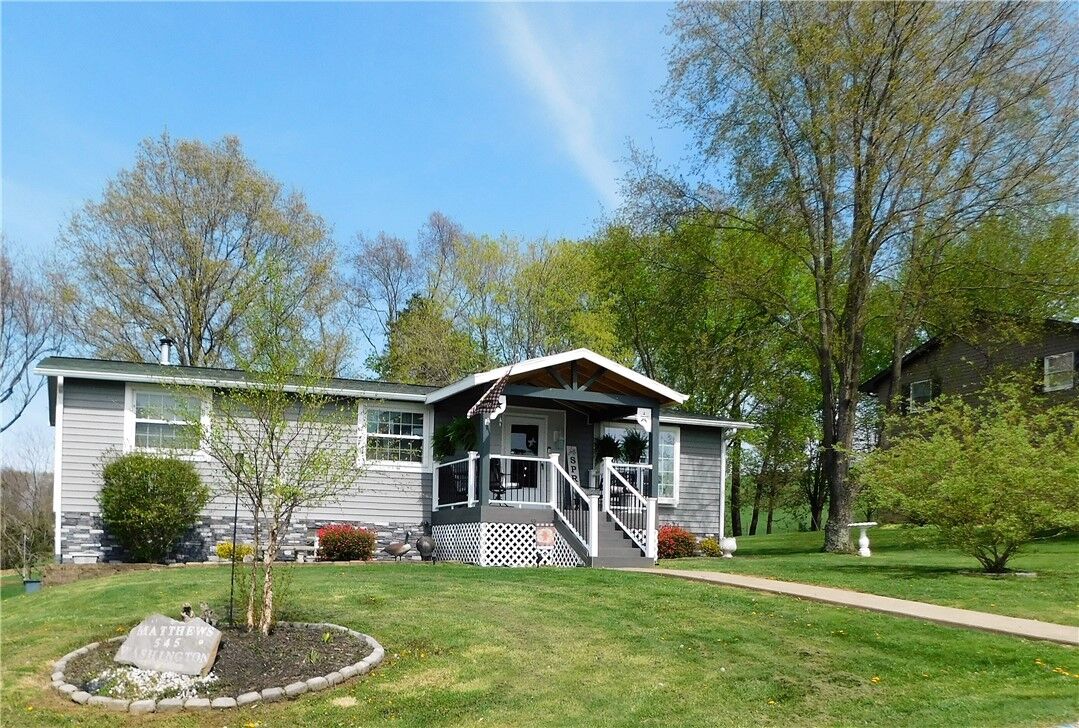 Property Photo: 545 Washington Street PA 15401