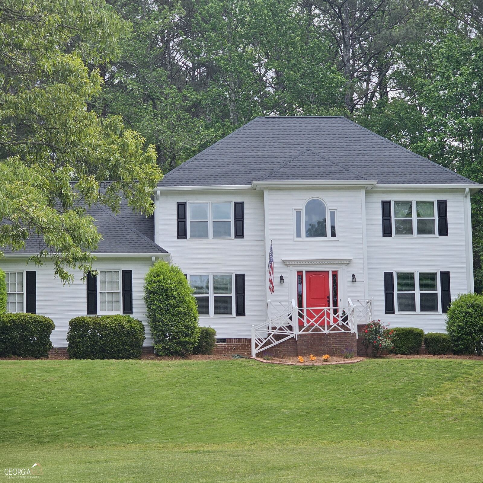 Property Photo:  33 Pine Court  GA 30117 