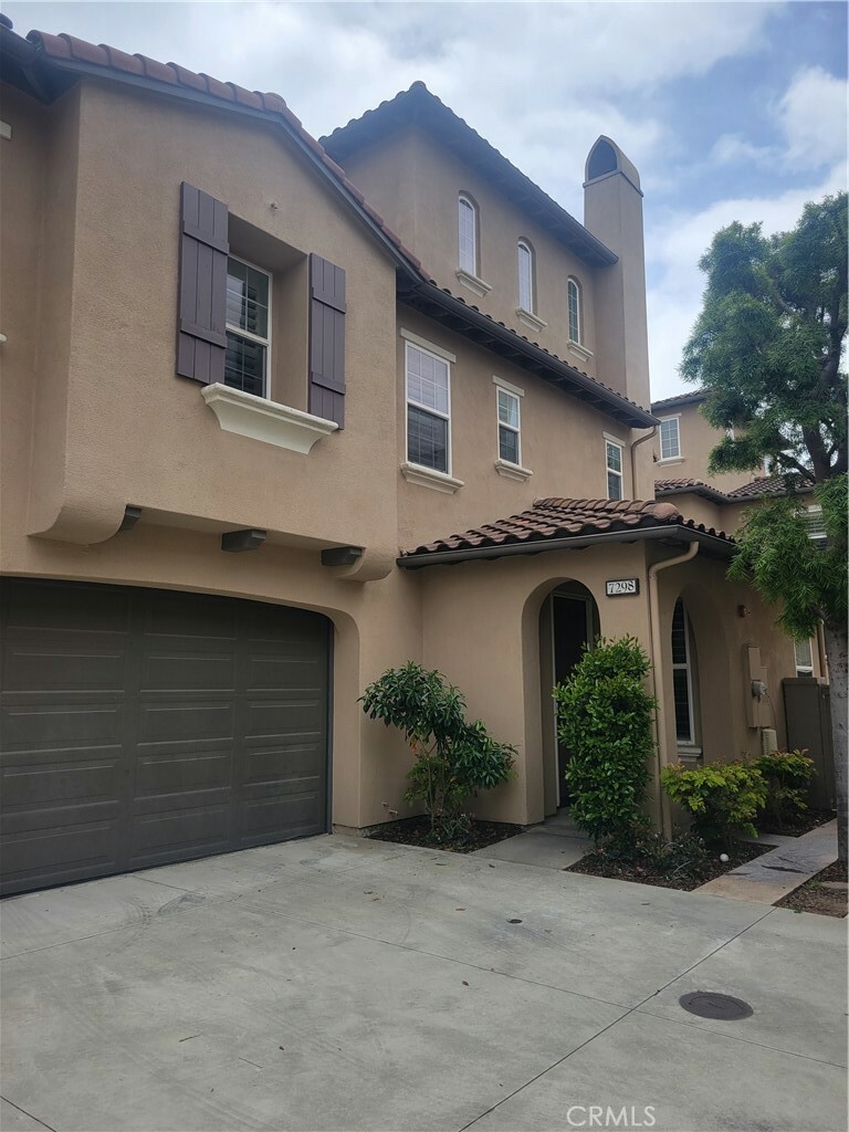 Property Photo:  7298 Arcadia Drive  CA 92648 