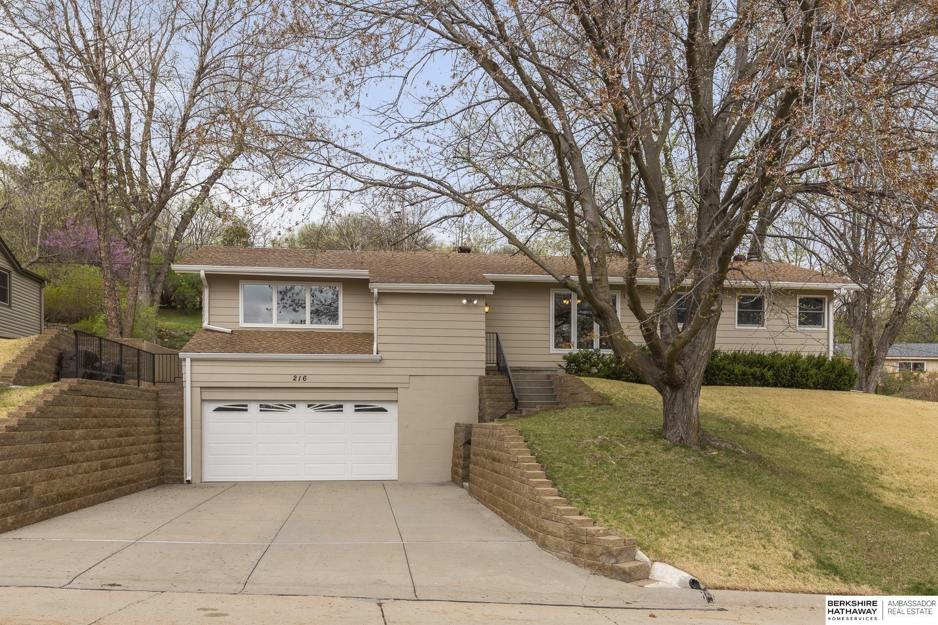 Property Photo:  216 Pickardy Lane  IA 51503 