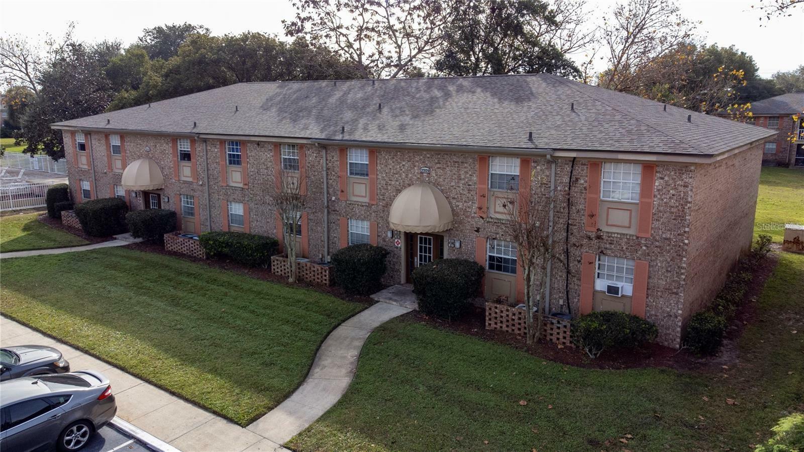 Property Photo:  2309 Haywood Court 201  FL 32751 