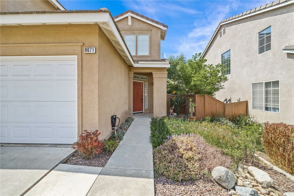 Property Photo:  9071 Pink Moss Ct  CA 92883 