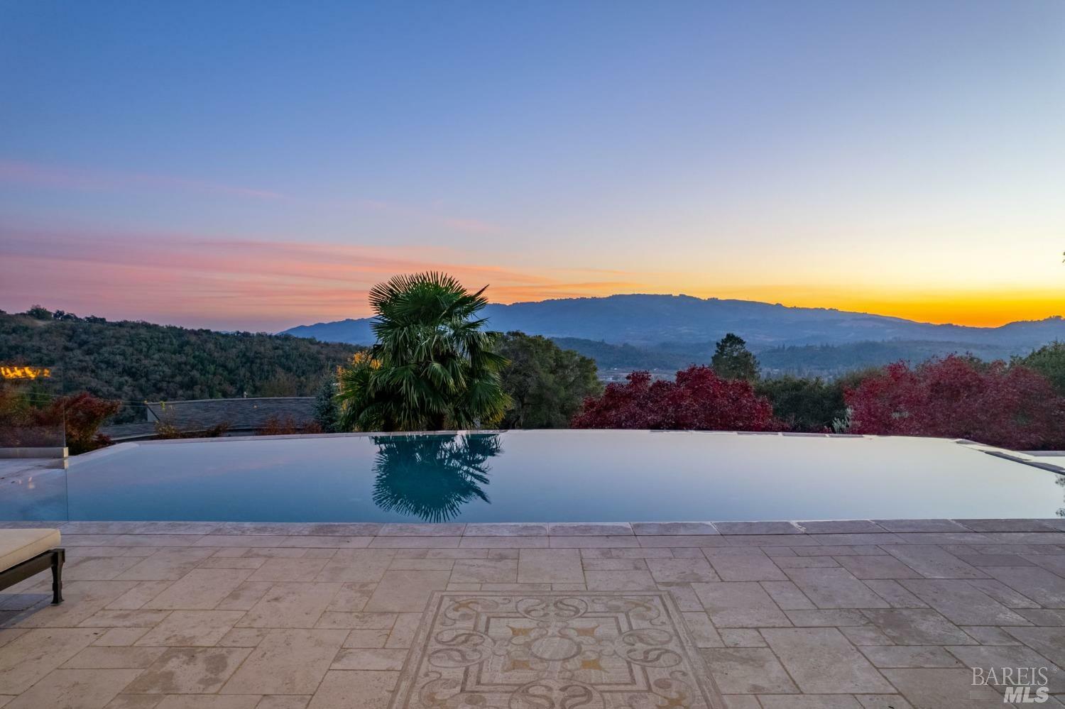 Property Photo: 1335 Kinnybrook Drive CA 95452