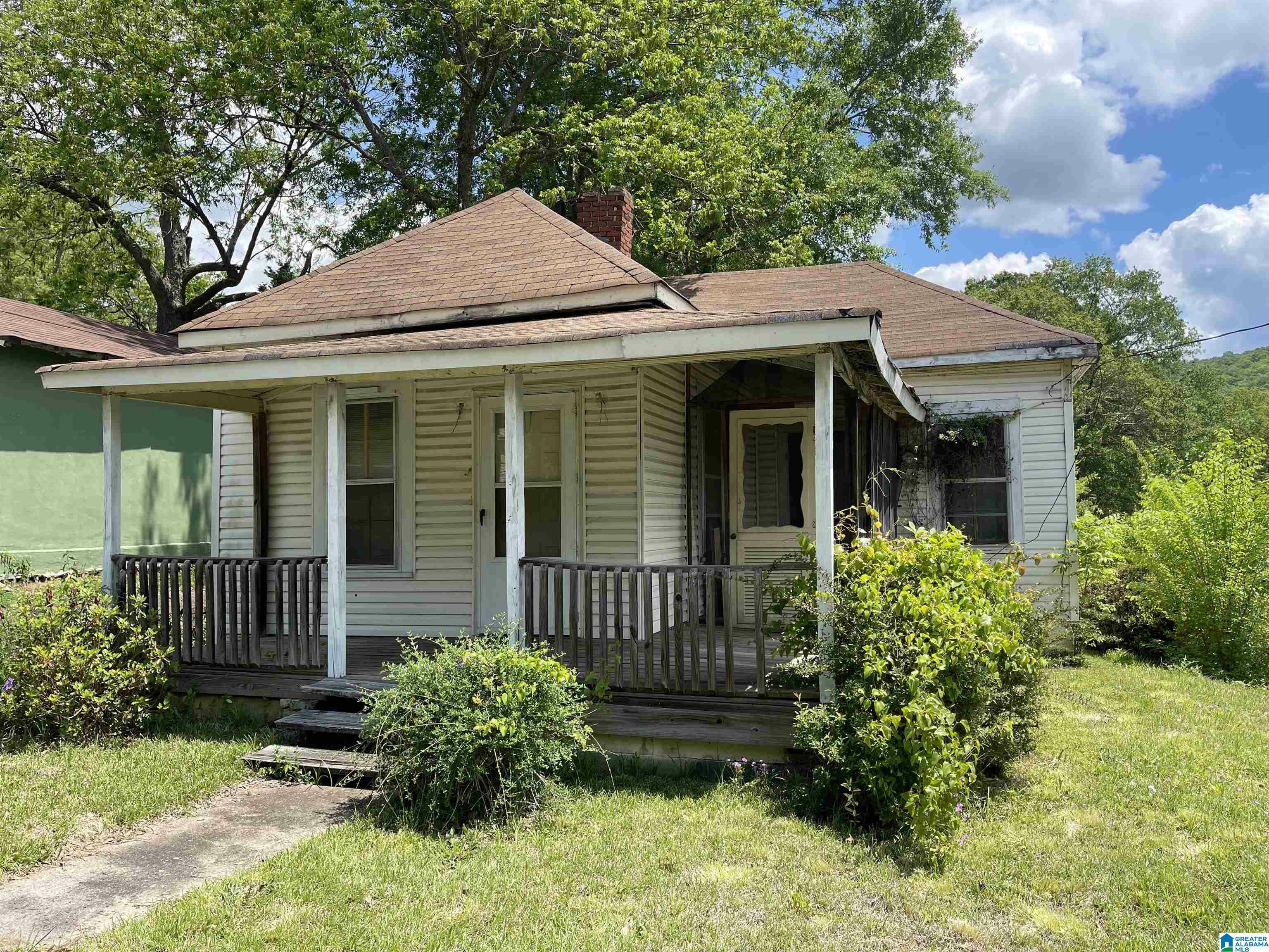 Property Photo: 105 S Leighton Avenue AL 36207