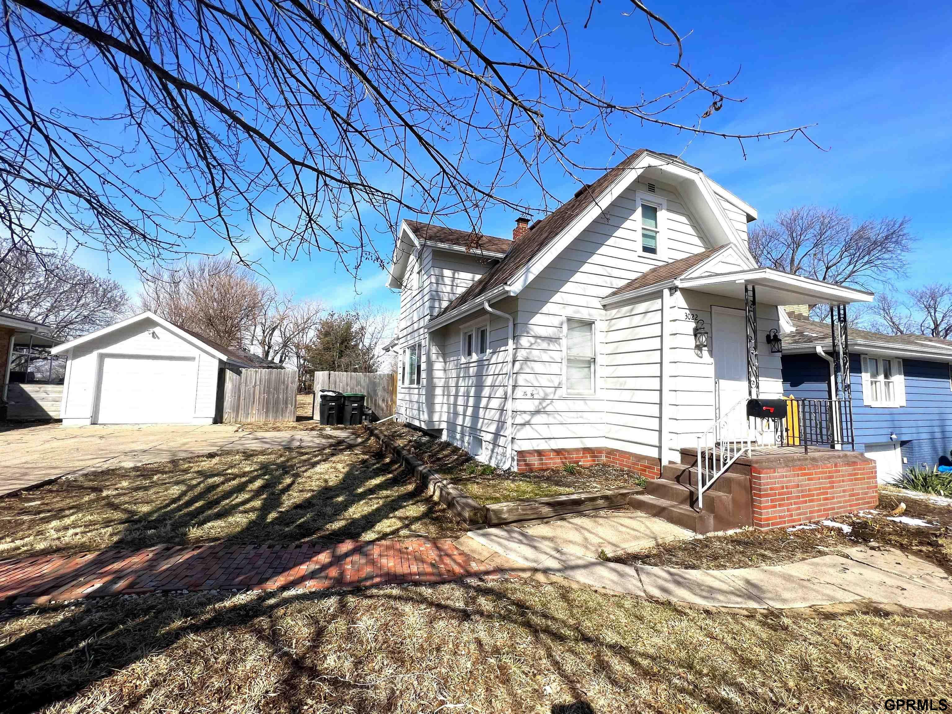 Property Photo:  3022 S 43 Street  NE 68105 