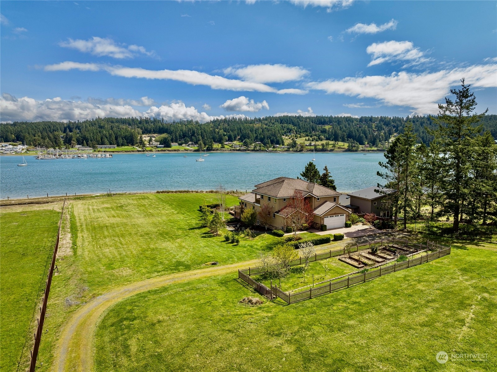 Property Photo:  1898 A Bayshore Road  WA 98261 