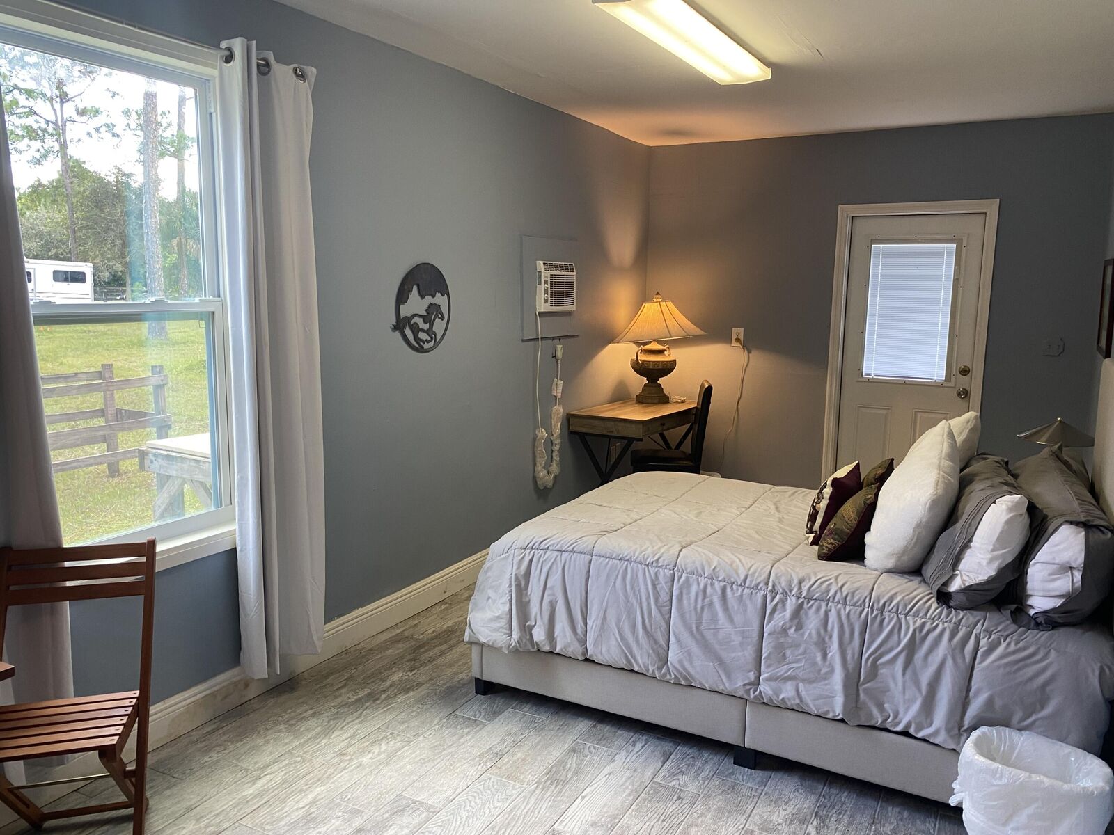 Property Photo:  2141 B Road Studio Apt 1  FL 33470 