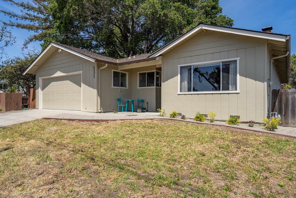 Property Photo:  131 Oak Way  CA 95065 