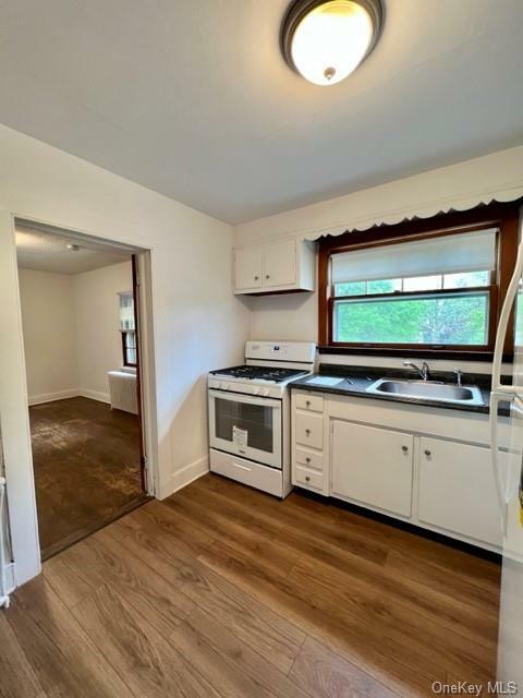 Property Photo: 293 Hudson Street 4 NY 12520