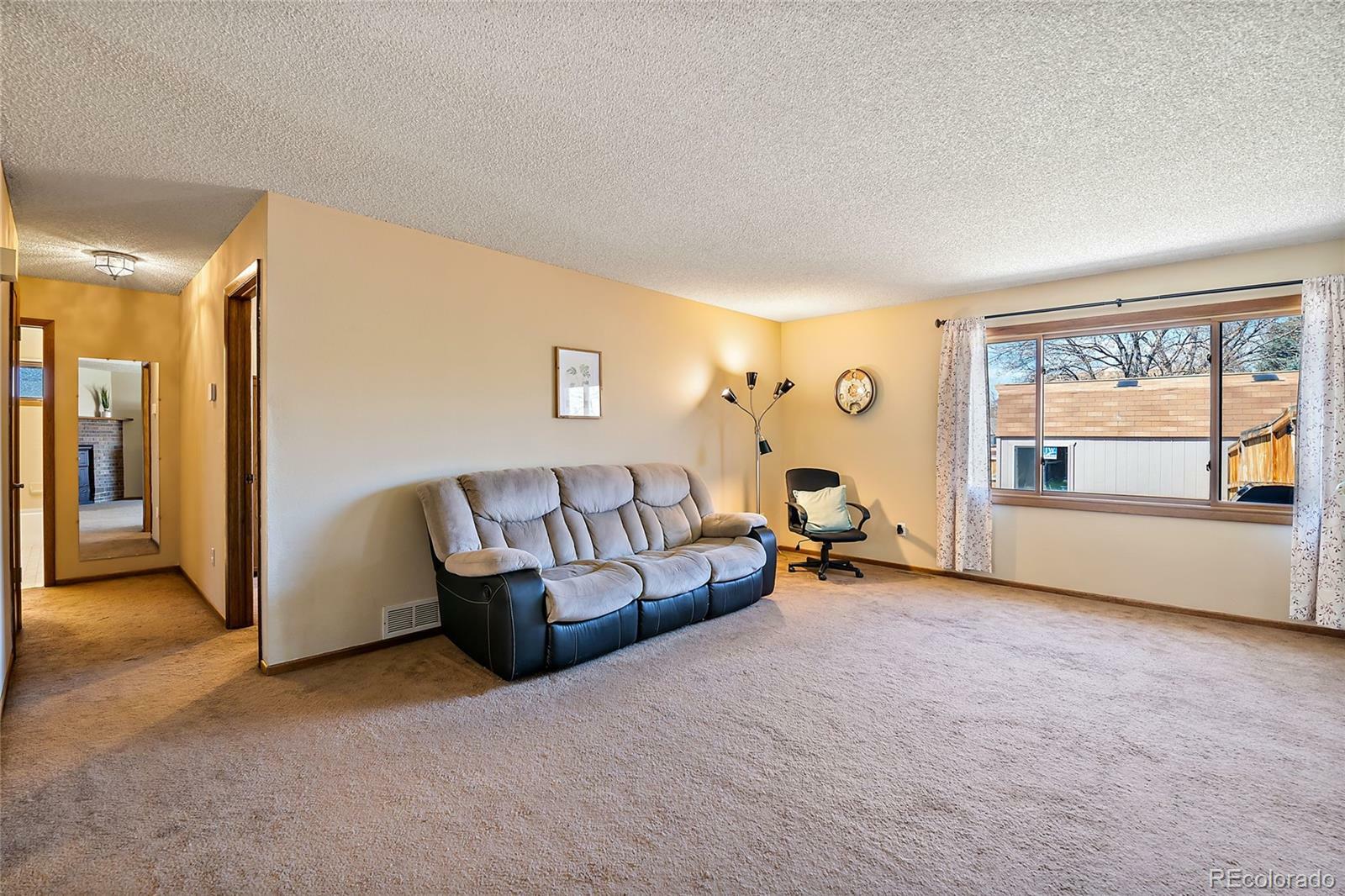 Property Photo: 4887 Ranch Acres Drive CO 80538