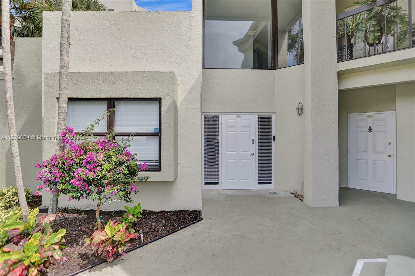 Property Photo:  6418 La Costa Dr 101  FL 33433 