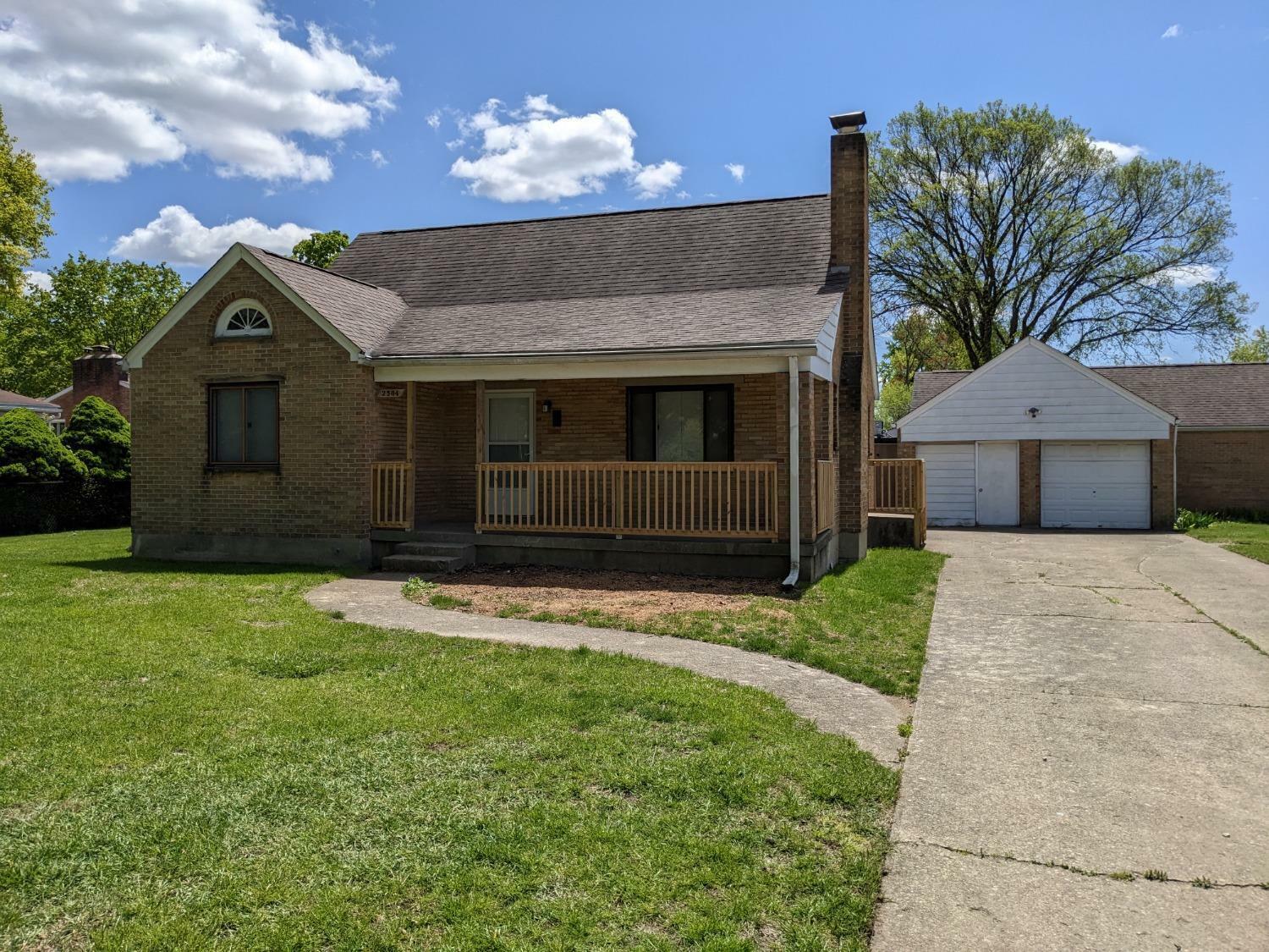 Property Photo:  2504 Grand Ave  OH 45044 