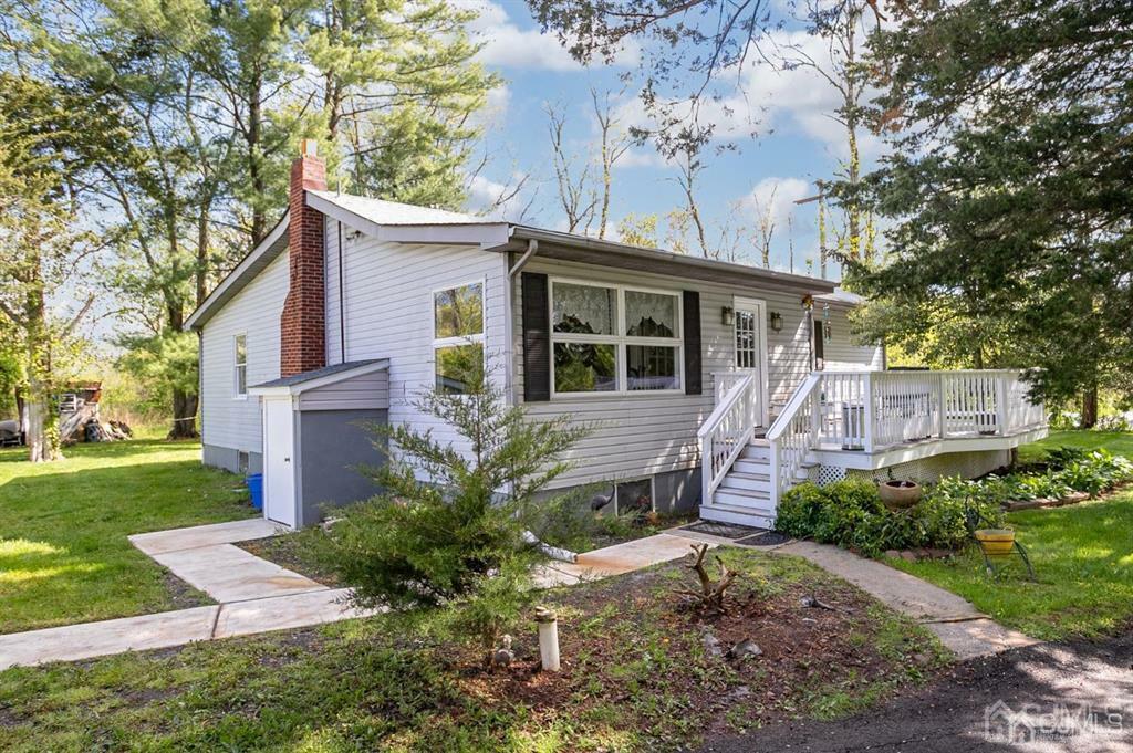 Property Photo: 586 Spotswood-Englishtown Road NJ 08831