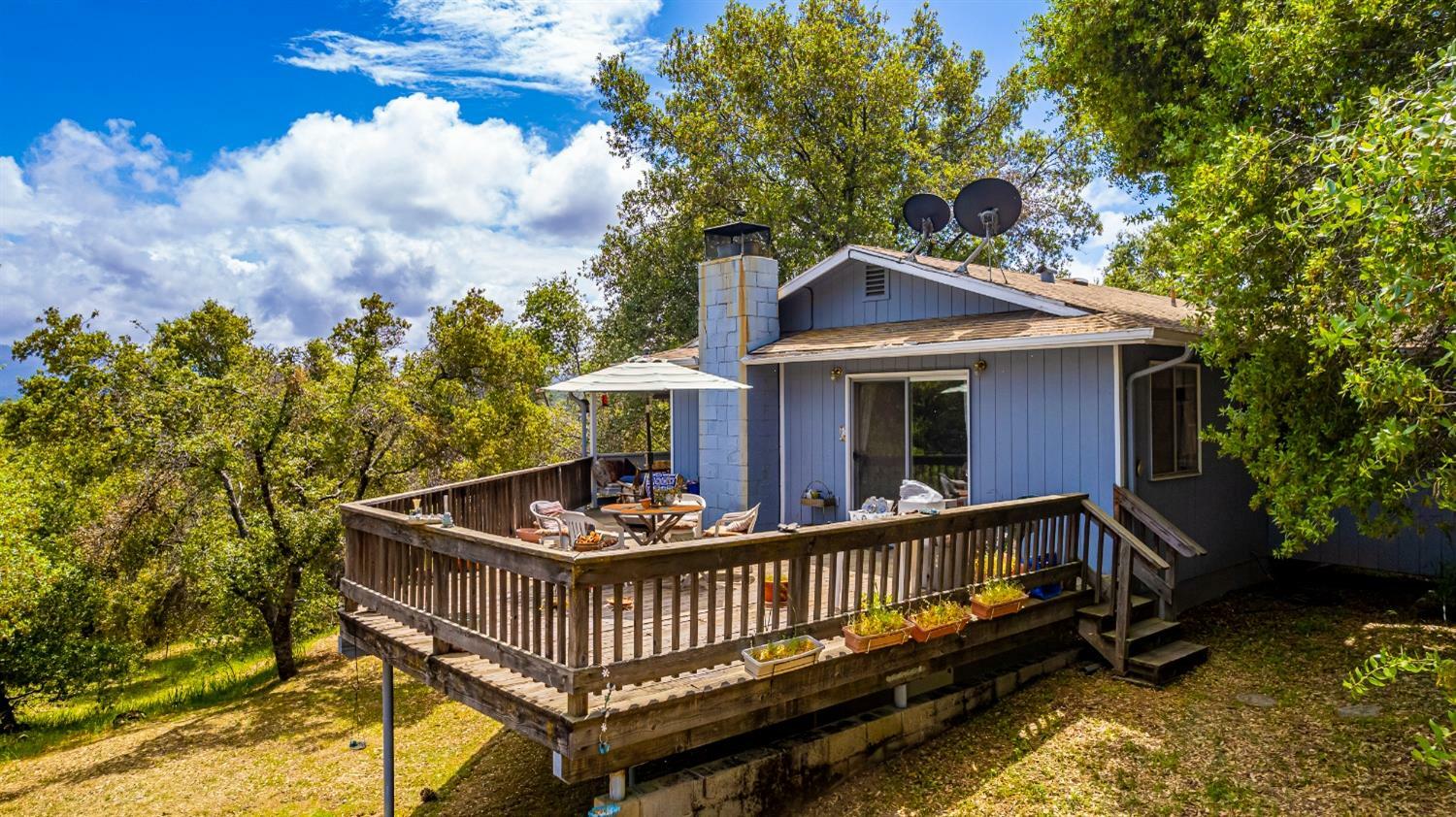 Property Photo: 5090 Tip Top Road CA 95338