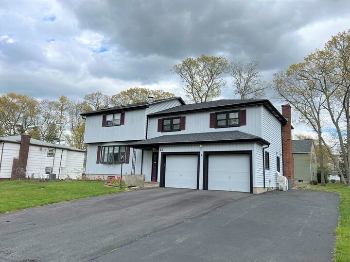 Property Photo:  21 Hemlock Ter  MA 02368 