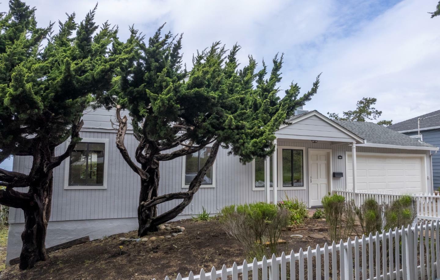 Property Photo:  544 Vista Mar Avenue  CA 94044 