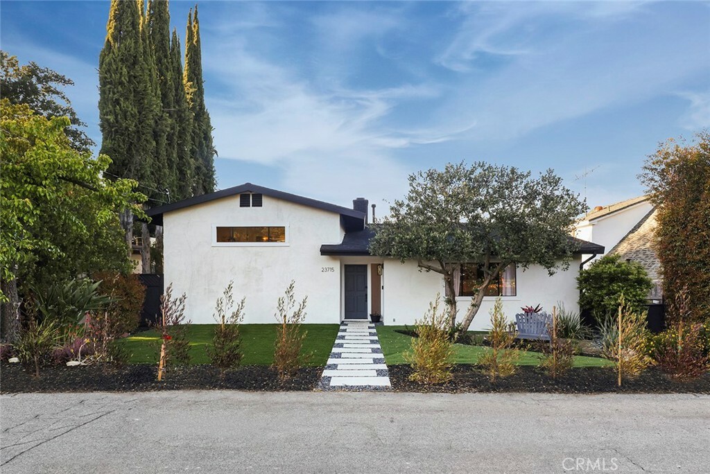 Property Photo:  23715 Valley View Road  CA 91302 