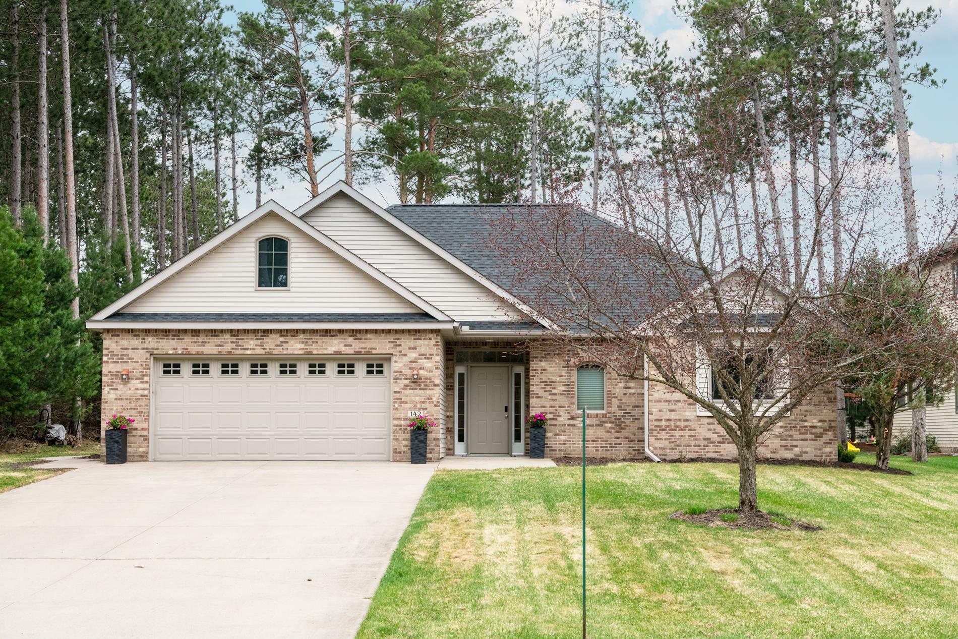 Property Photo: 142 Juno Place MN 56367