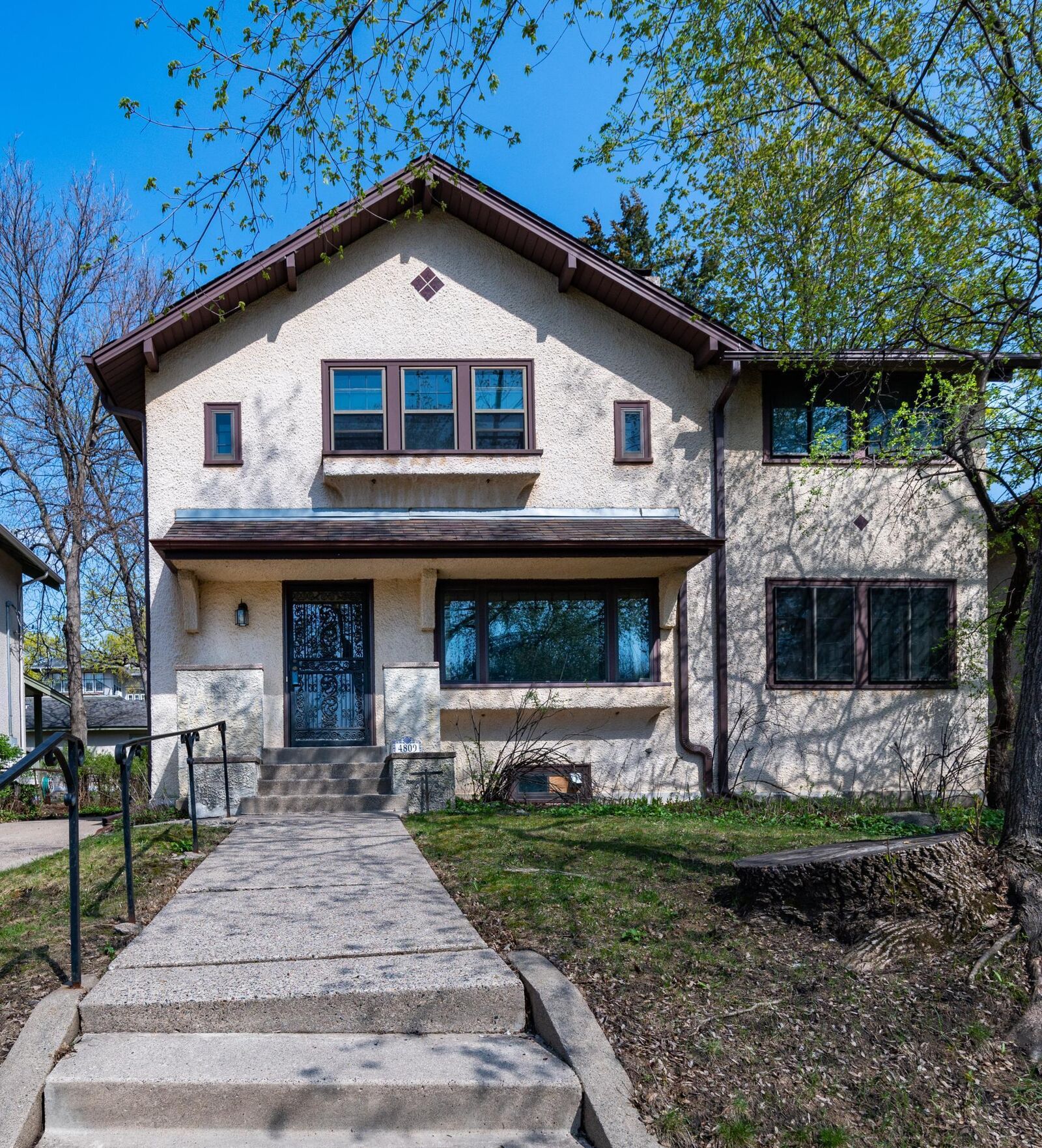 Property Photo:  4809 Girard Avenue S  MN 55419 