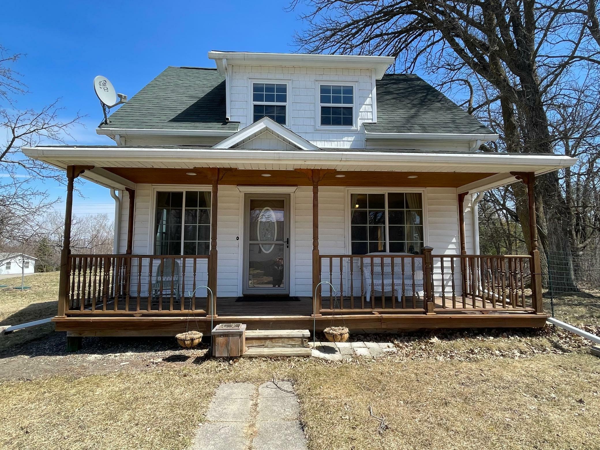 Property Photo: 24473 Leonard Road MN 56652