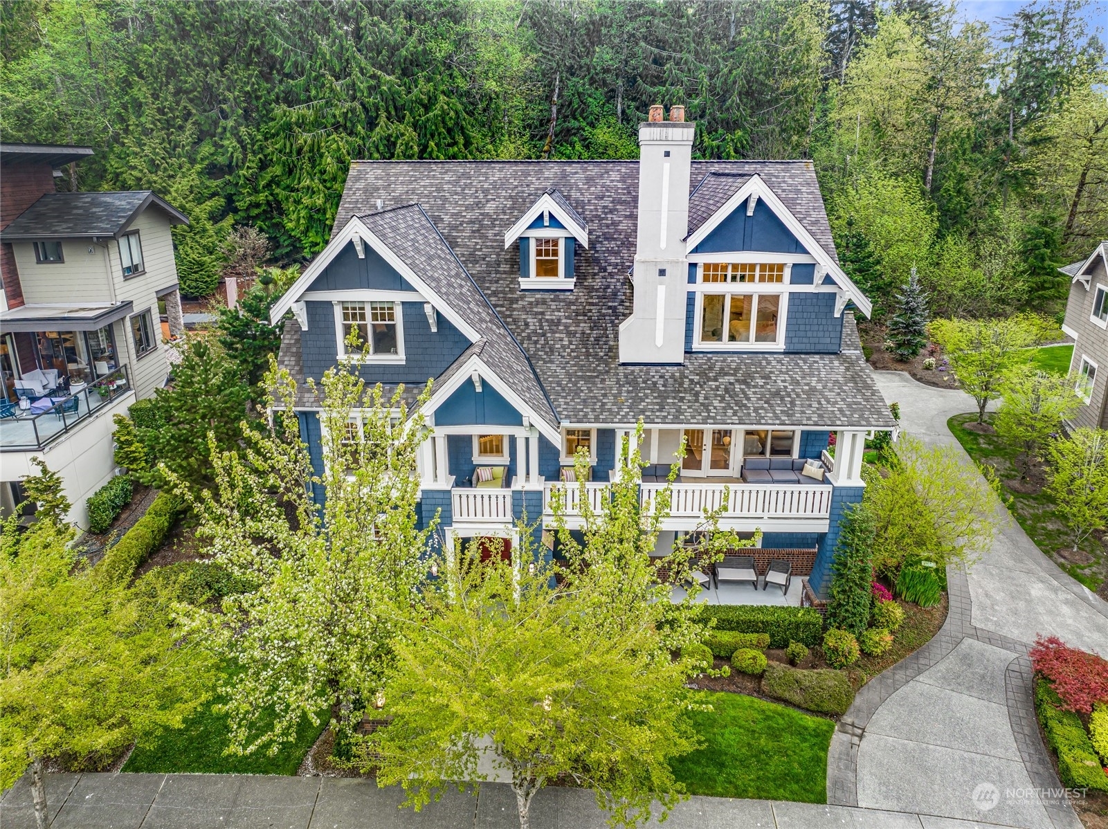 Property Photo:  3019 NE Harrison Drive  WA 98029 