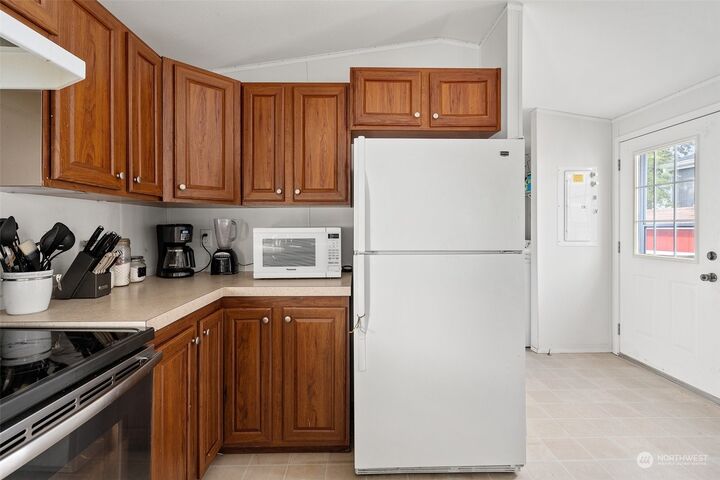 Property Photo:  8080 Harborview Drive M4  WA 98230 