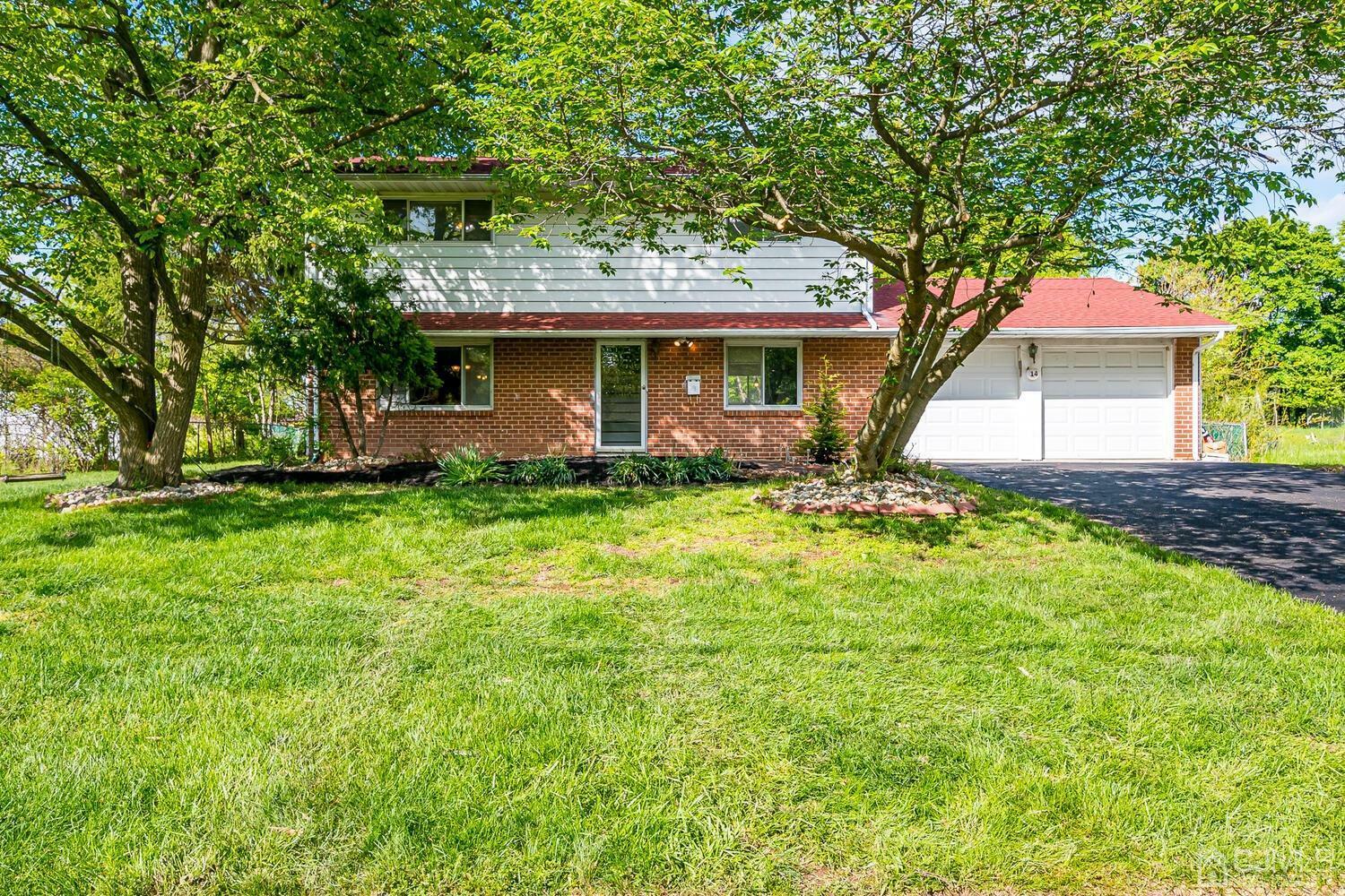 Property Photo:  14 Woodbine Road  NJ 08824 