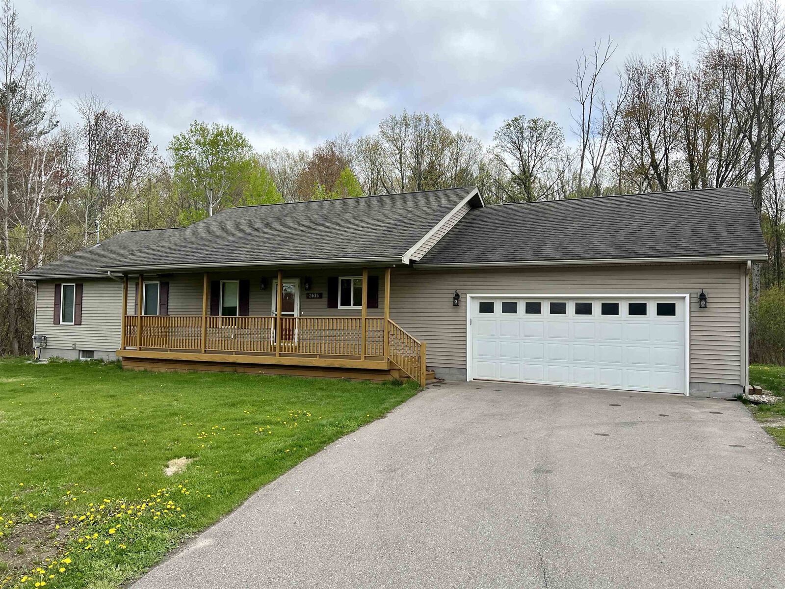 Property Photo: 2636 E Ashby MI 48640