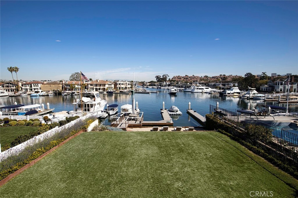 Property Photo:  11 Harbor Island  CA 92660 