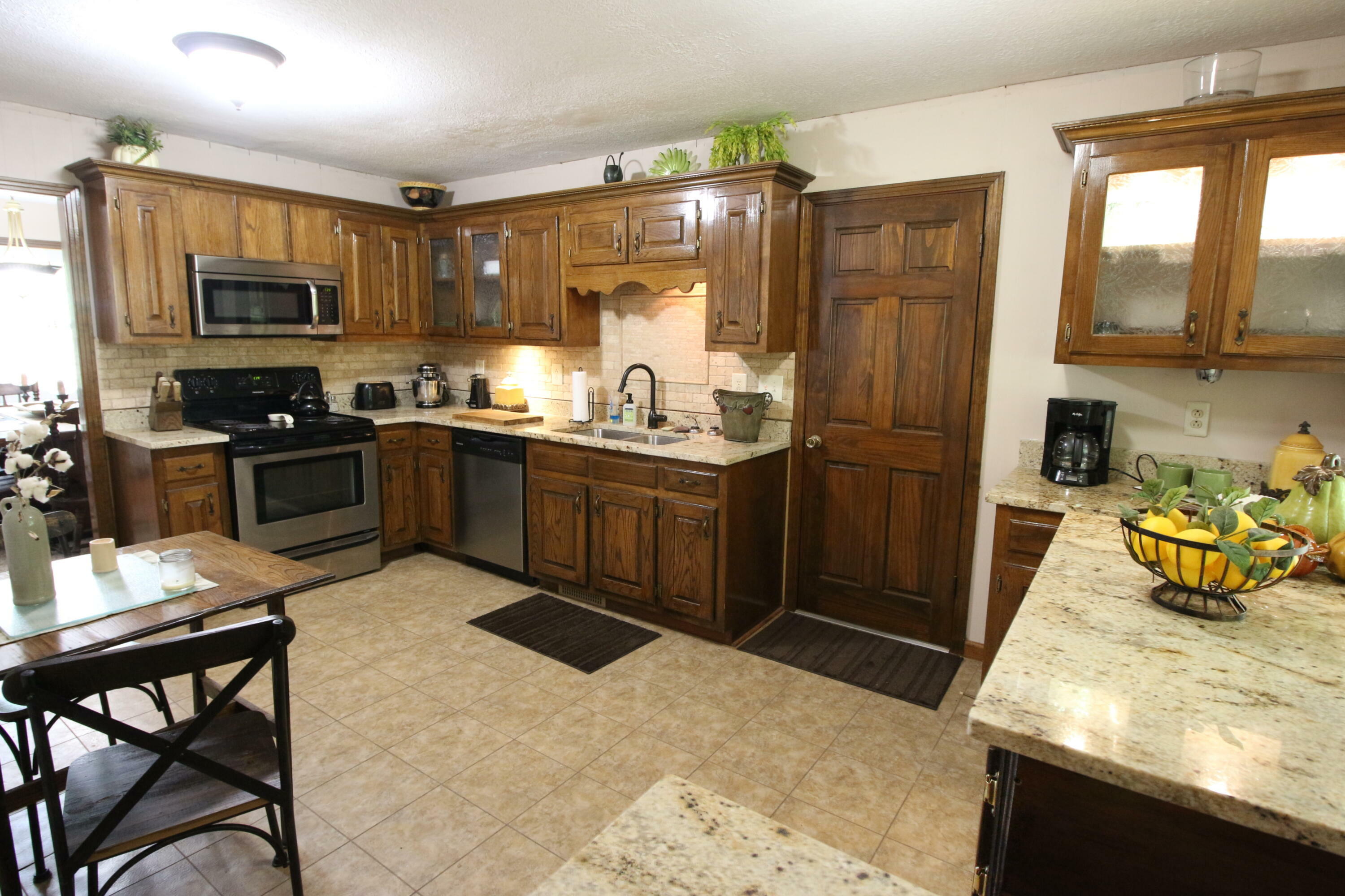 Property Photo:  121 Co Rd 191  MS 38852 