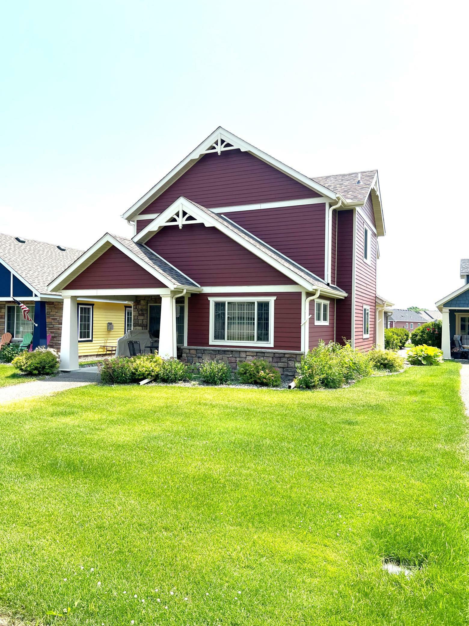 Property Photo: 450 Pintail Circle MN 55302