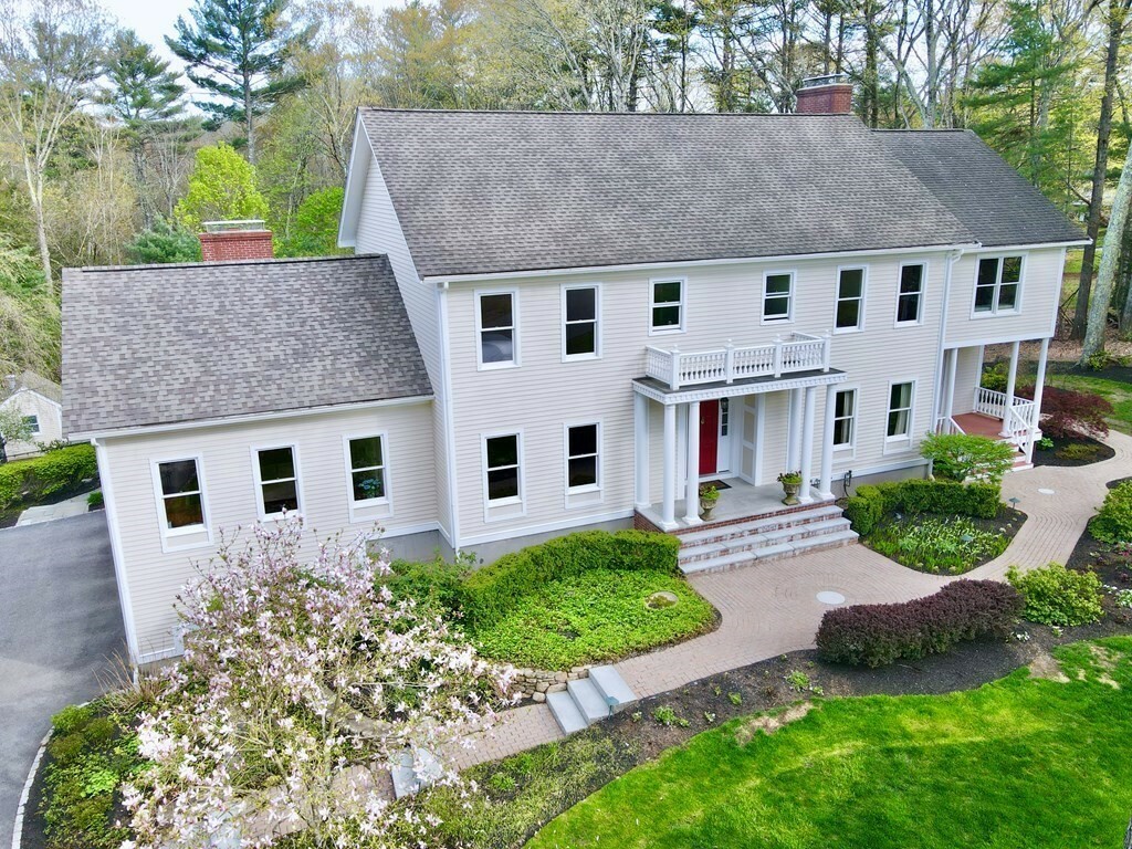 Property Photo:  3 Wingate Ln  MA 01720 