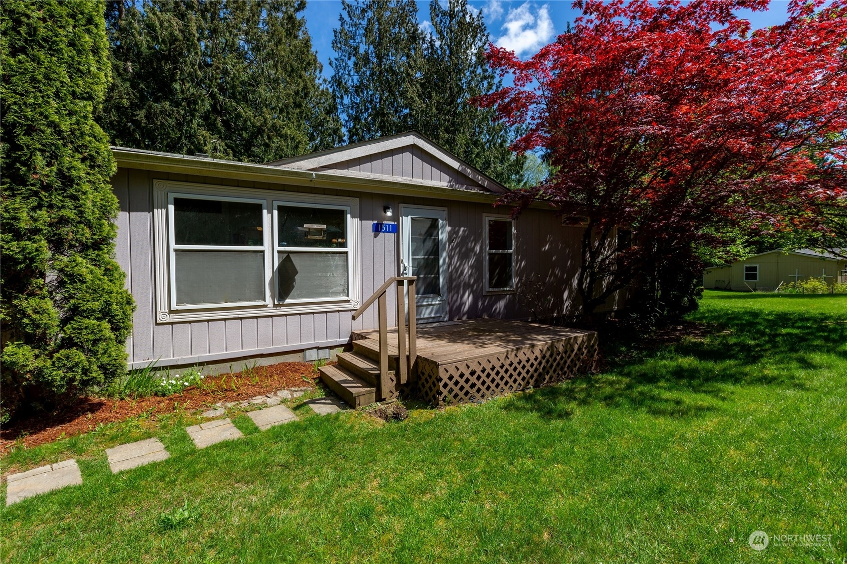 Property Photo:  1511 Sitterly Place SE  WA 98366 