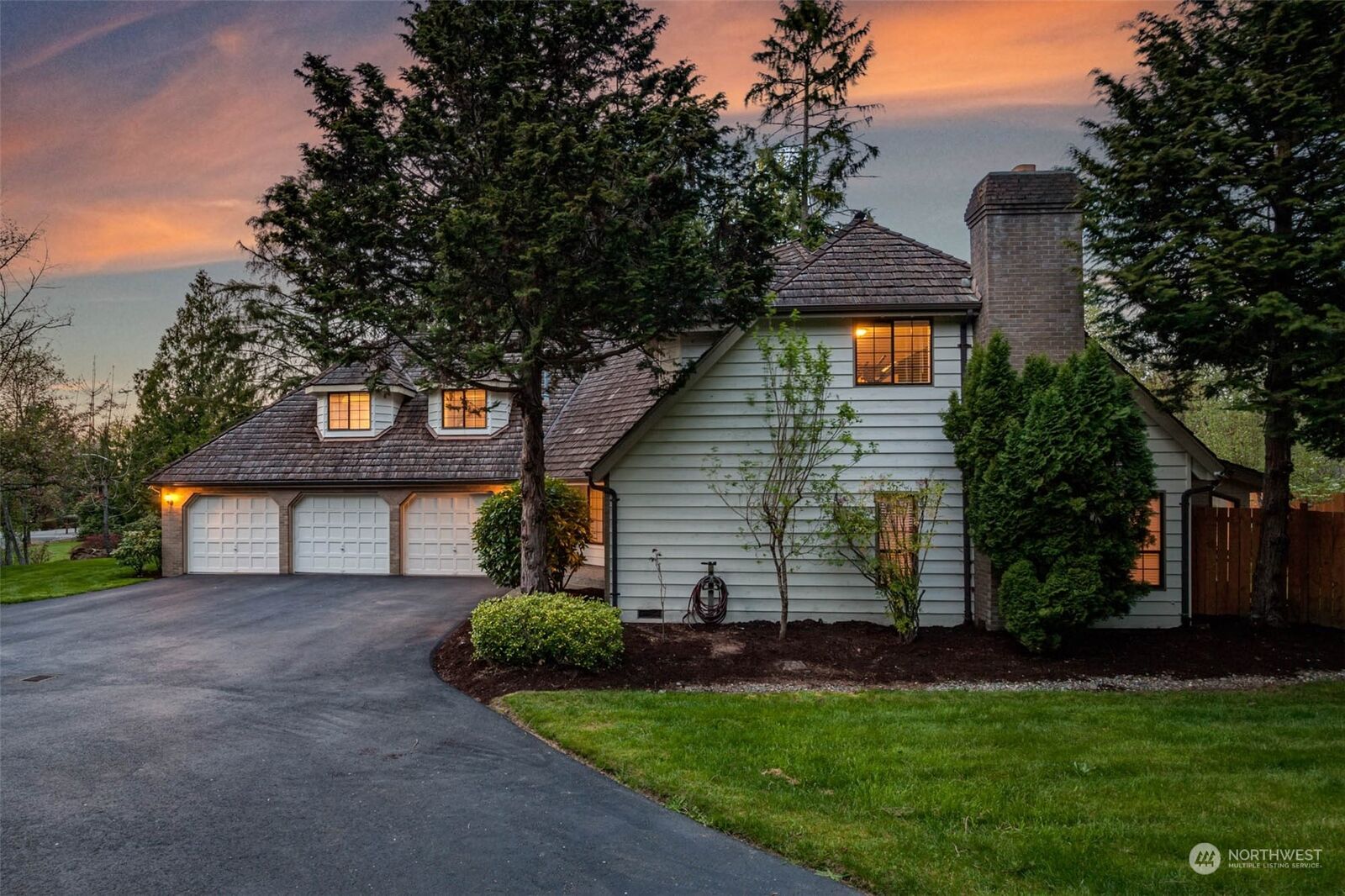 4 bed Kent home for sale 28034 188th Avenue SE, Kent, WA 98042