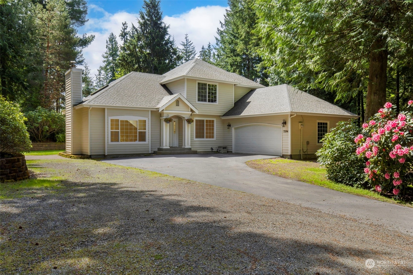 Property Photo: 7294 SE Snowy Way WA 98367