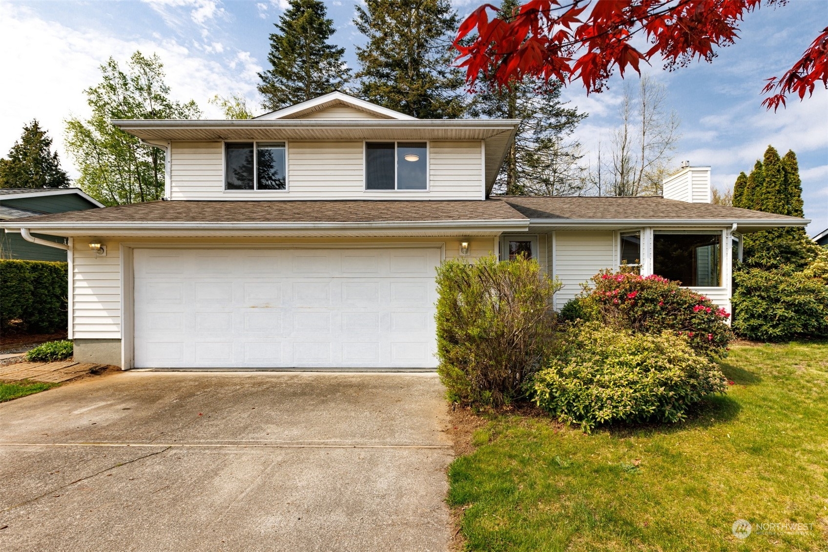 Property Photo: 8449 Catalina Court WA 98230