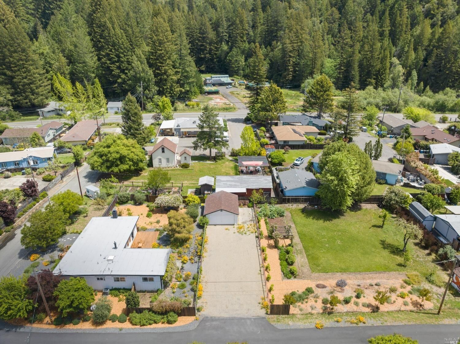 Property Photo:  16061 Watson Road  CA 95446 