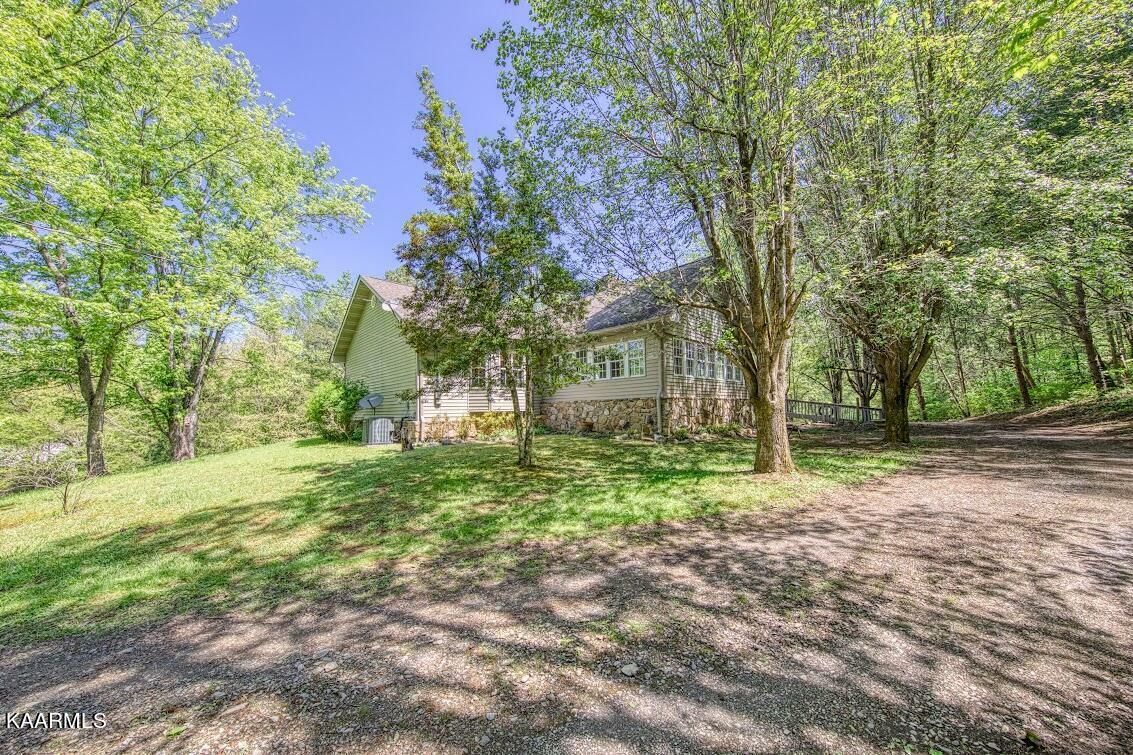 Property Photo: 7650 Ocie Dee Way TN 37882