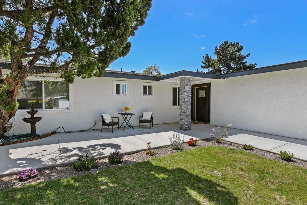 Property Photo:  4633 Mount Armet Dr  CA 92117 