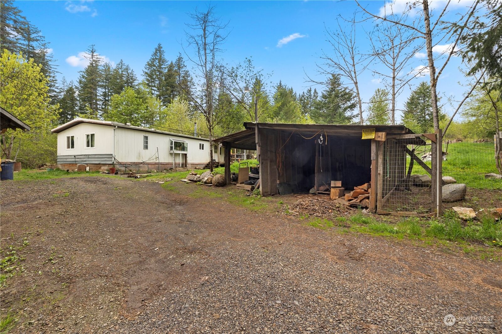 Property Photo:  141 Wachter Road  WA 98648 