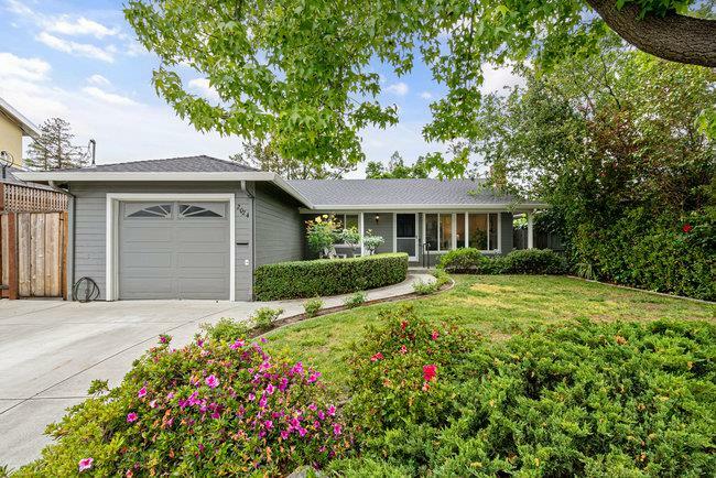 Property Photo:  2024 Jefferson Avenue  CA 94062 