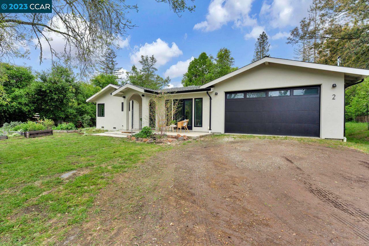 Property Photo:  2 Lost Valley Drive  CA 94563 