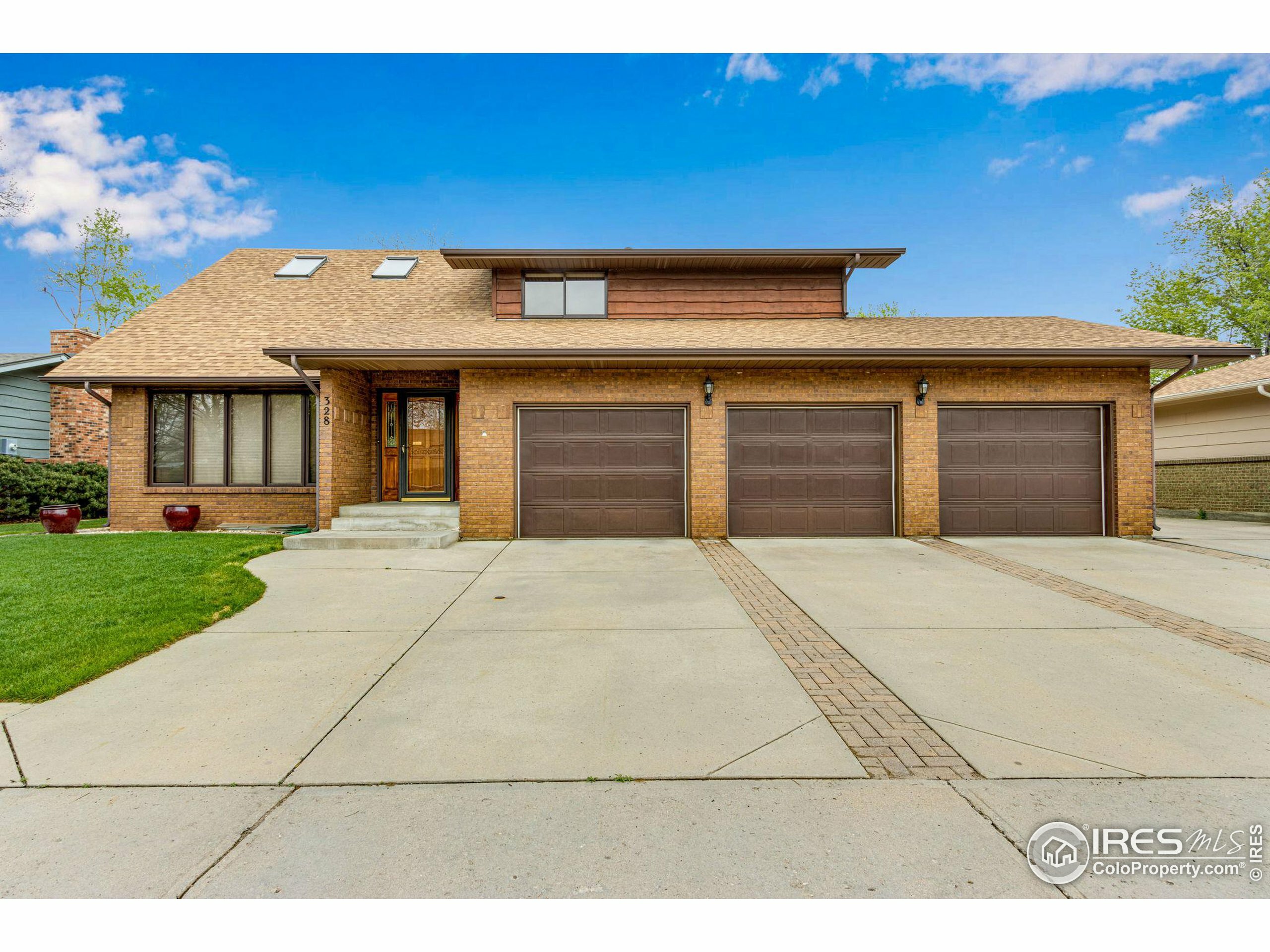 Property Photo: 328 10th St CO 80550