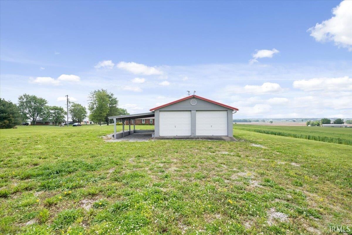 Property Photo: 19606 Big Cynthiana Road IN 47639