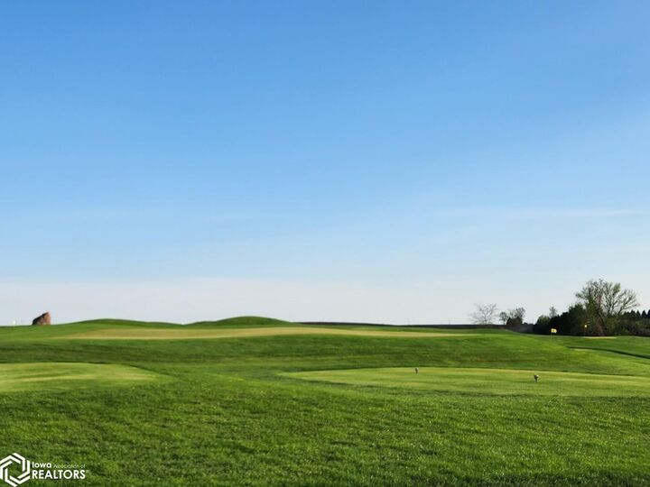 Property Photo: 410 Brickyard Road IA 50475