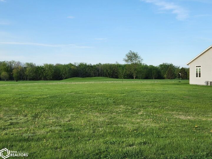 Property Photo: 414 Brickyard Road IA 50475