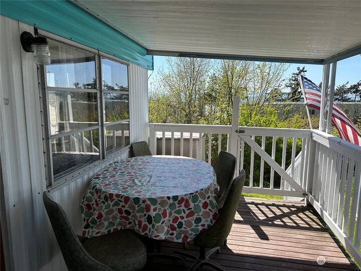 1 bed Blaine home for sale 8080 Harborview Road M156, Blaine, WA 98230