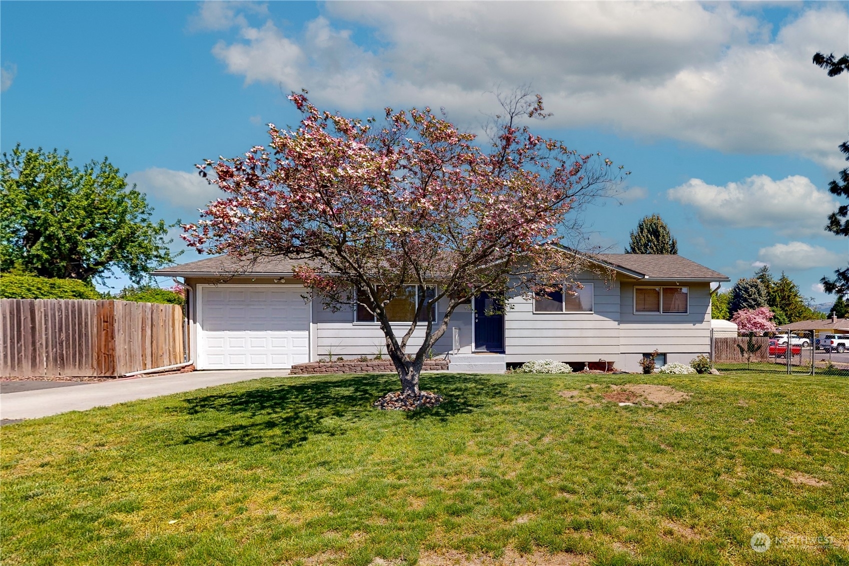 Property Photo:  1349 S Wilbur Avenue  WA 99362 