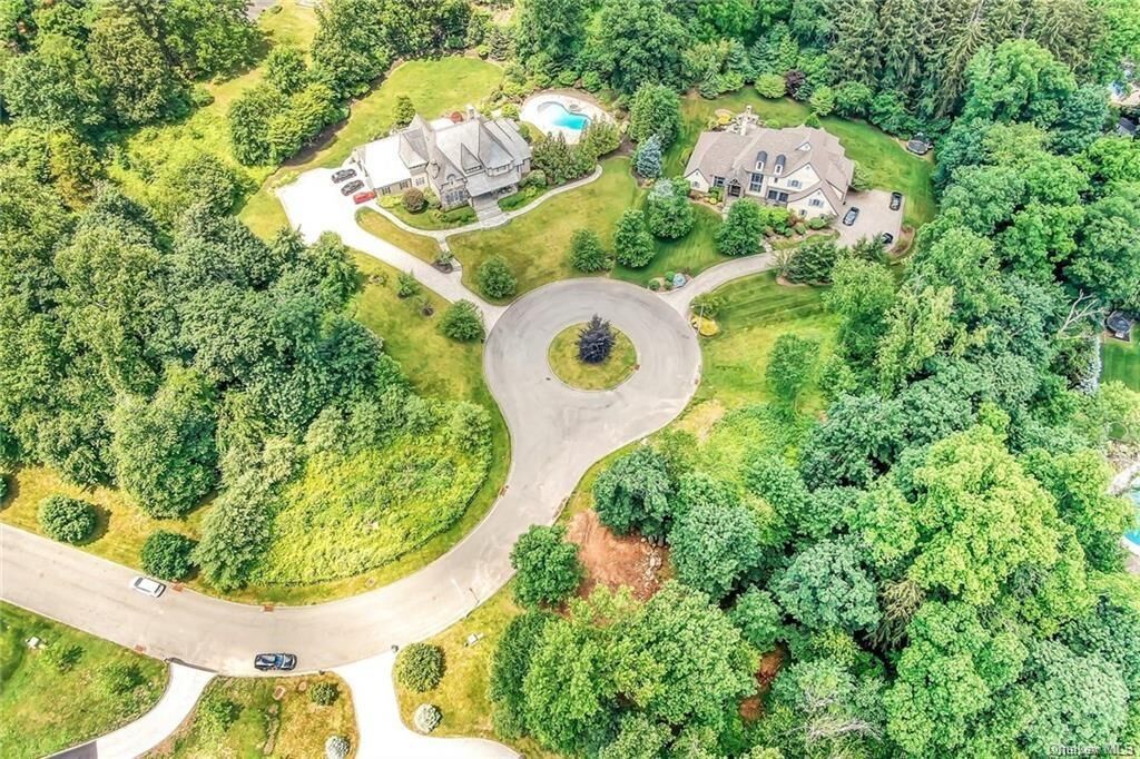 Property Photo:  11 Ogrady Court  NY 10962 